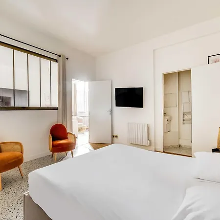 Modern Flat - 2ch 6p - Bastille شقة باريس