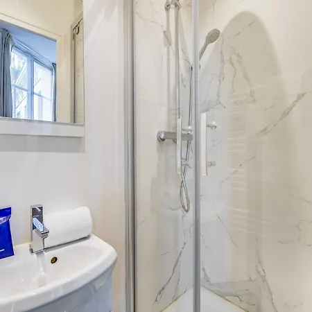 Modern Flat - 2ch 6p - Bastille Appartement